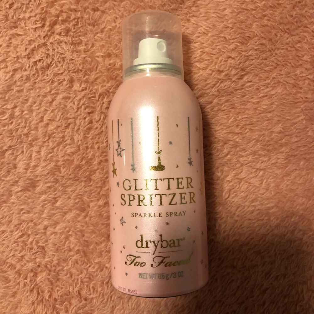 Brand new. Too Faced Glitter spray. Limited ed.